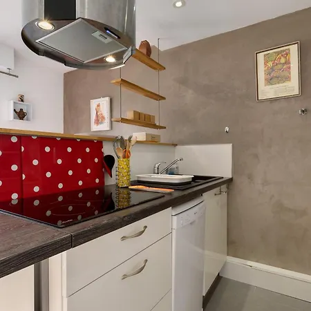 Les Marines 2 Adu 2 Enfants Апартаменты