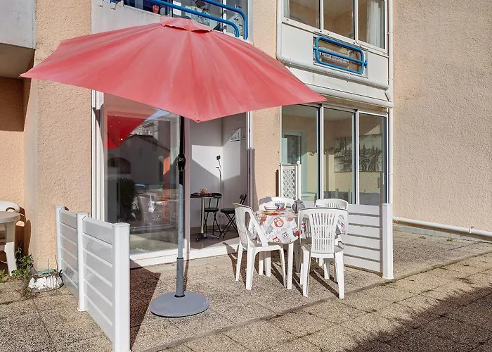 Les Marines 2 Adu 2 Enfants Апартаменты Шато-д'Олон